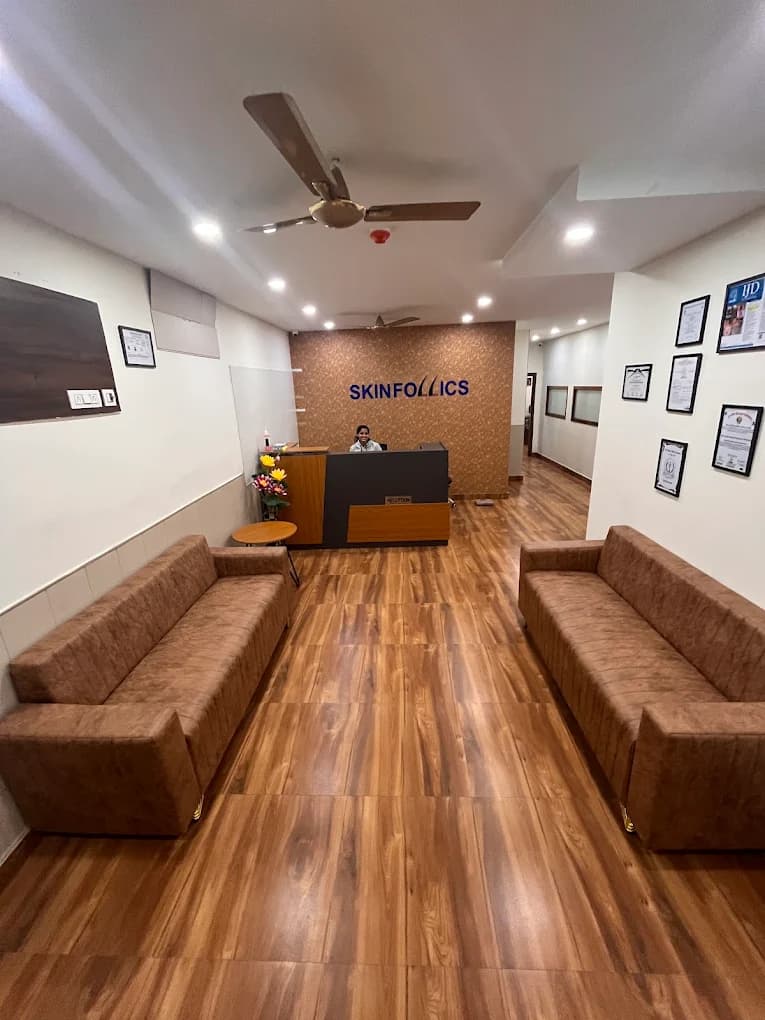 Skinfollics Clinic